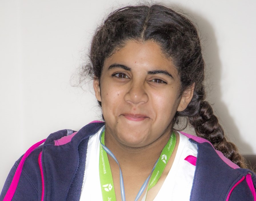 Una muy buena noticia se conoció en los últimos días y tiene que ver con que la deportista colonense Jorgelina Sosa, reciente medallista de Oro en Atletismo Especial en la Final Provincial de los Juegos Bonaerenses 2018, ha clasificado por su logro a la Final Nacional de los Juegos Evita.