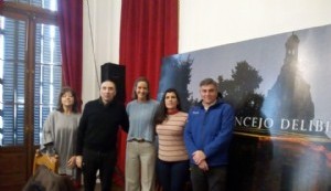 En el Honorable Concejo Deliberante de la ciudad de Pergamino, en la mañana del martes 2 de julio, hubo un importante reunión de la cual participaron los funcionarios municipales María José Rodríguez, directora de Género y Fortalecimiento Familiar, y Mauricio Coliqueo, secretario de Gobierno, con el objetivo de avanzar en la concreción del proyecto de pulseras duales para víctimas de Violencia de Género.