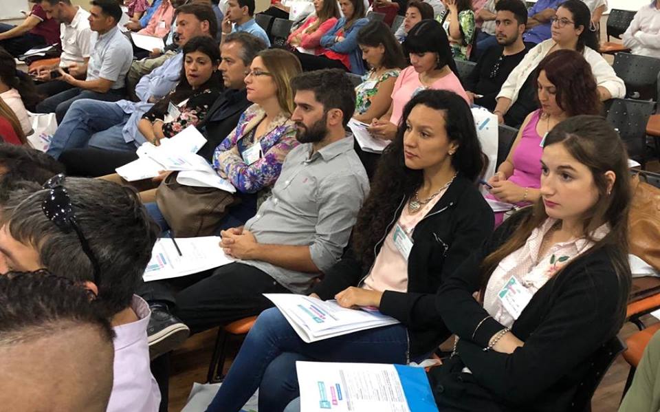 Una delegación de funcionarios municipales, encabezada por el intendente Ricardo Casi, se encuentra en la sede de la Sedronar, en Capital Federal, donde este viernes 9 de noviembre se desarrolla el 2º Encuentro Nacional de Municipios en Acción.