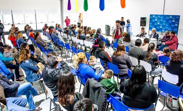La Dirección de Tierras y Escrituraciones de la Municipalidad de Colón informó que el próximo martes 18 de junio habrá un acto de entrega de contratos de concesión precaria y boletos de compra-venta de terrenos fiscales.
