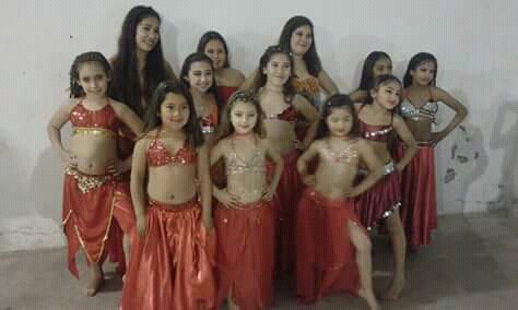 Los grupos de danzas de Contorsión, Folklóricas, Urbanas y Árabes de los talleres de la Escuela de Bellas Artes