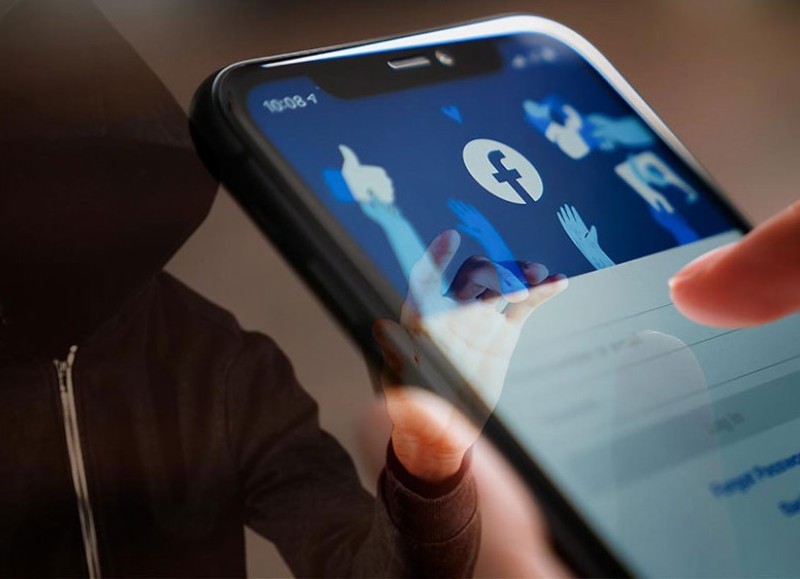 Un vecino fue estafado tras transferir 2.750.000 pesos por la compra de una camioneta ofrecida en Facebook, cuya entrega nunca se concretó.