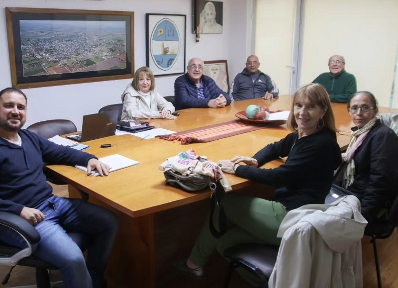 El intendente Waldemar Giordano, afirmó su compromiso con la comunidad.