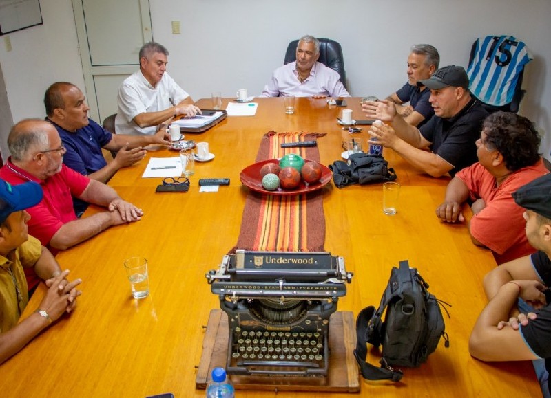 El intendente Ricardo Casi comunicó la decisión durante una reunión con los representantes sindicales del sector.