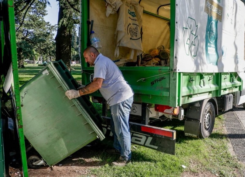 Realizan tareas de mantenimiento en estaciones ambientales