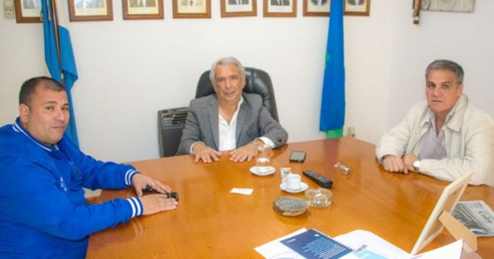 Reunión en Intendencia.