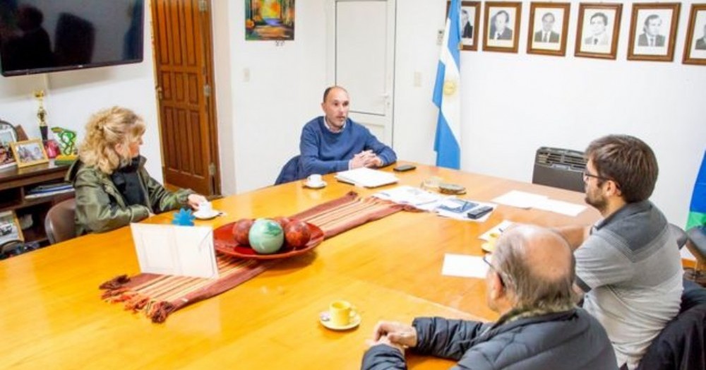 Encuentro en el Palacio Municipal.