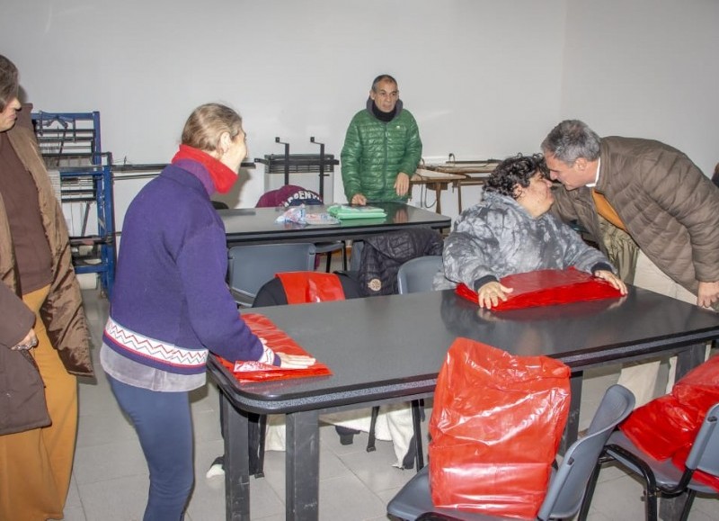 Como a lo largo de estos 36 años de vida, el municipio renueva el compromiso con la institución y ha entregado un nuevo aporte económico para la realización de la obra.