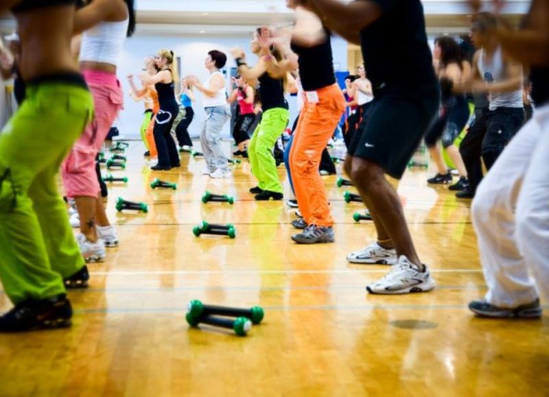 Habrá una clase de zumba y fitness.