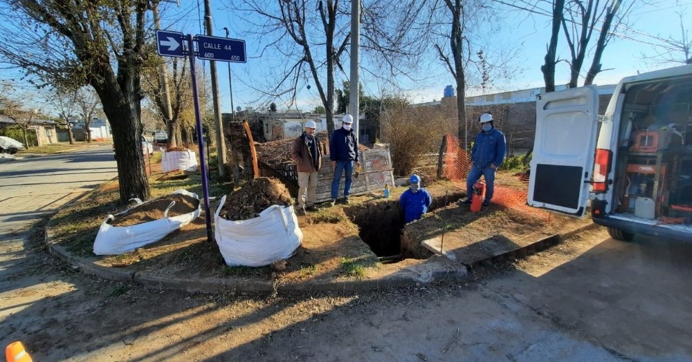 Los trabajos se llevan a cabo en la intersección de 44 y 13.