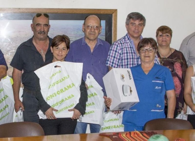 Ceremonia en la sede comunal.