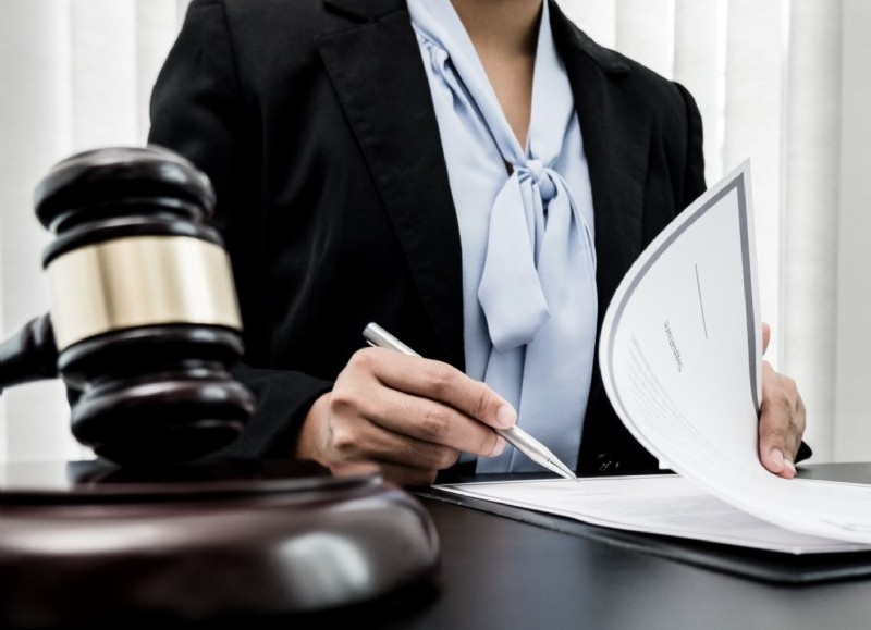 Investigan una insólita estafa en nuestro distrito: abogada habría simulado un juicio millonario inexistente