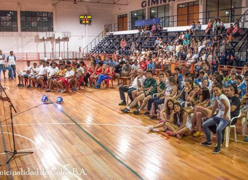 Fiesta del deporte 2016 para los destacados del año.