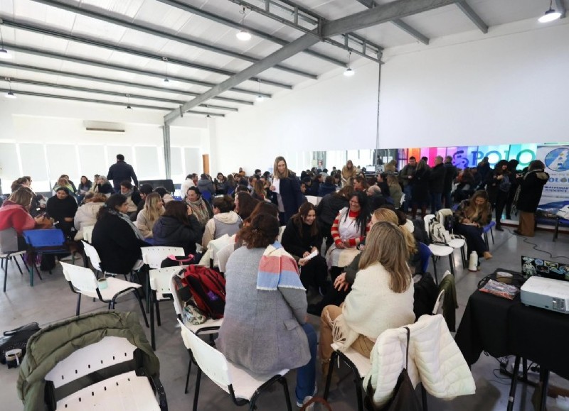 La propuesta tuvo como eje la construcción colectiva de estrategias de intervención frente a situaciones.
