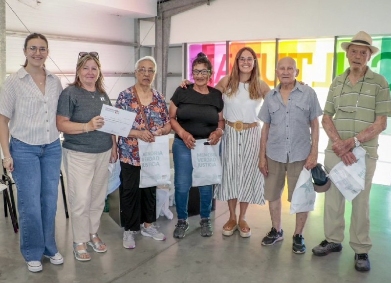 El programa a nivel local está a cargo de la Dirección de Tercera Edad.