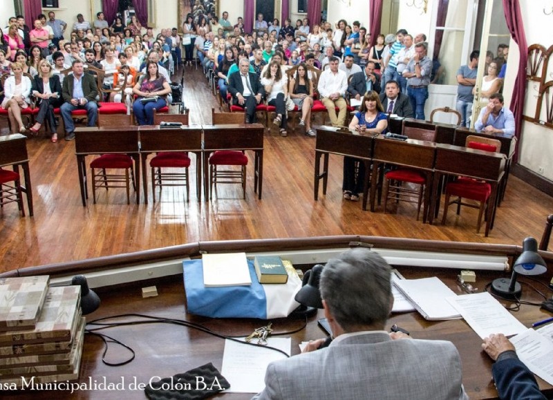 Asumirán sus mandatos los concejales y las concejalas electos/as de las elecciones del 14 de noviembre.