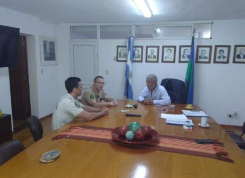 Reunión con el intendente.