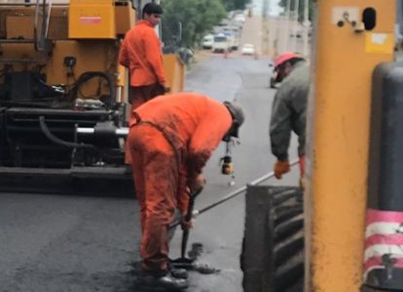 Hasta el momento, se realizaron bacheos con hormigón y conreto asfáltico, reparación de cordones, bocas de tormenta y tapas de cloacas.