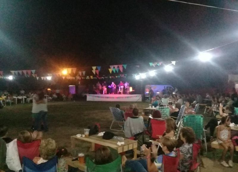 Música hasta entrada la madrugada.