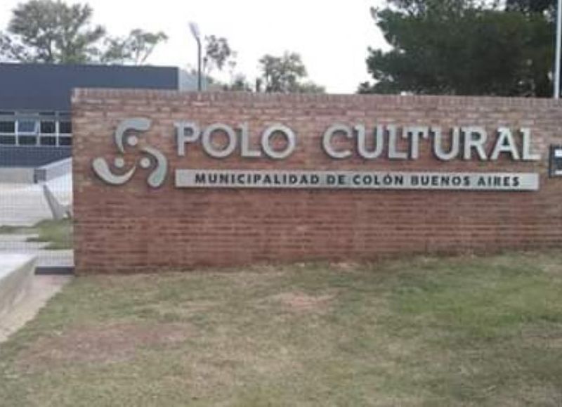 Flamante Polo Cultural.