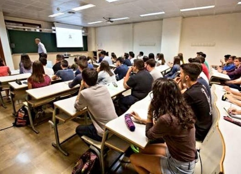 Los beneficiarios se suman a los 187 estudiantes que tramitaron el medio boleto estudiantil.

