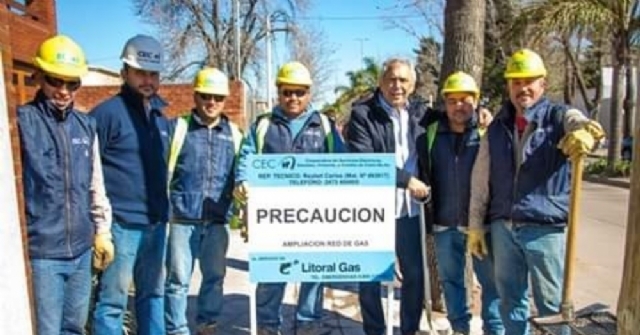 Empezó la obra de gas natural