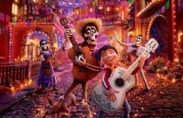 Cine a la reposera en Hughes