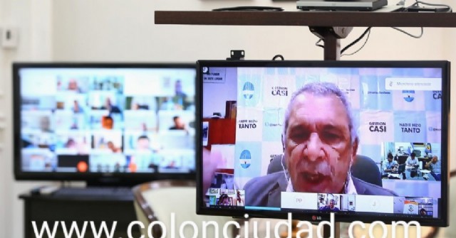 El intendente participó de una videoconferencia con Kicillof