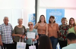 La actividad permitió poner en valor historias personales, miradas diversas y el aporte cultural que las personas mayores brindan a la vida local.