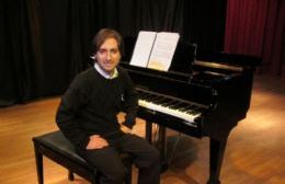 El pianista Claudio Pascua se presenta en la biblioteca Mariano Moreno
