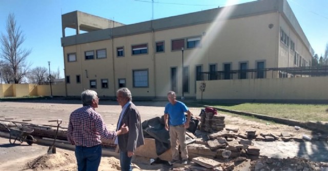 Estacionamiento en Escuela "Juan B. Marenzi"