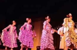 Festival académico de la Escuela de Danzas Folklóricas y Latinoamericanas Liliana Graglia