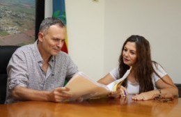 Apertura de sobres para la subasta de maquinaria municipal