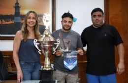 Reconocimiento municipal al deportista colonense Gustavo Maier