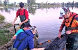 La Facultad de Agronomía y UNRC continúan realizando estudios en el lago de la ciudad