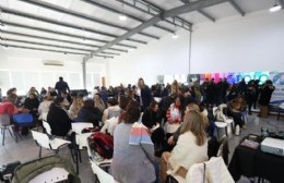 Se realizó un taller intersectorial para abordar problemáticas de salud mental en el ámbito escolar
