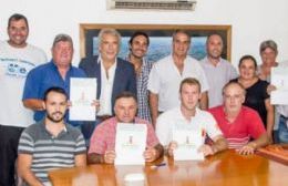 El Estado municipal junto a los clubes