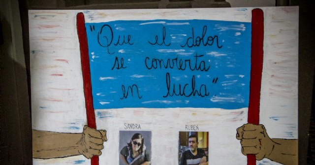 Realizaron un mural por los docentes fallecidos Sandra y Rubén de la localidad de Moreno