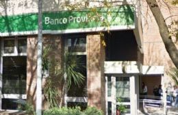 Vecinos desconformes con la atención del Banco Provincia