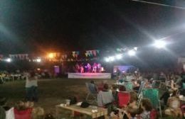 Exitoso comienzo del Patio Peña Bailable