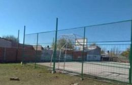 Refacciones en el playón polideportivo