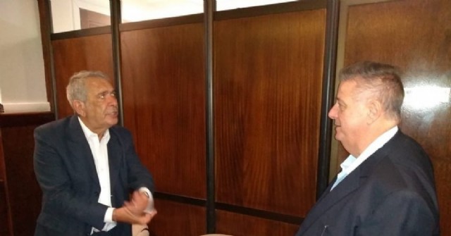Reunión de Casi con el doctor Collia
